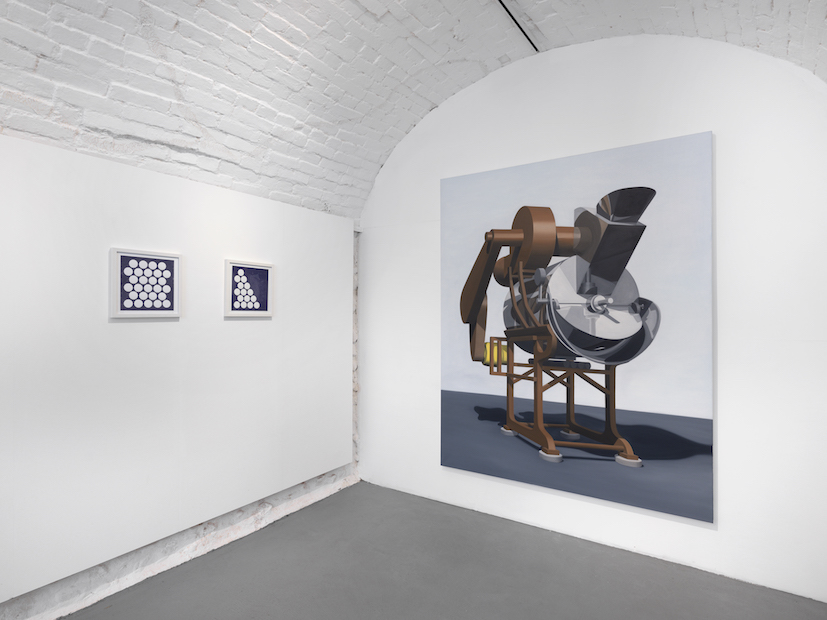 Autour d'un café (Over coffee) at Gowen Contemporary